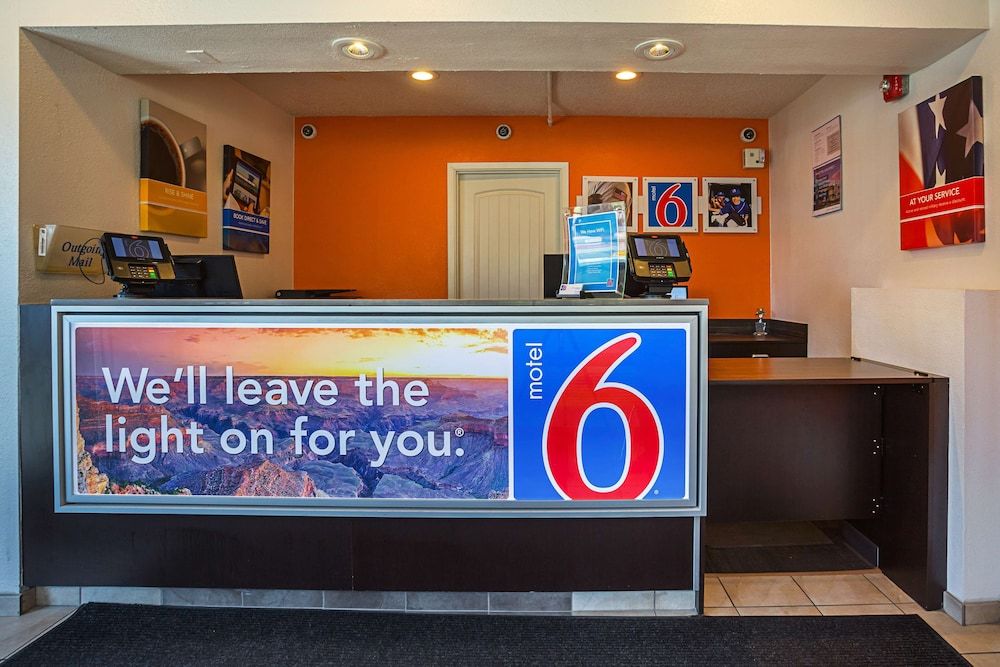Motel 6 Yuma, AZ - East 3