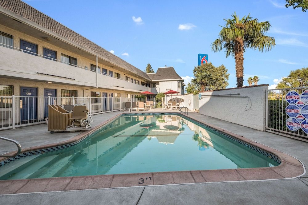 Motel 6 Fairfield, CA - North 2 étoiles à Fairfield