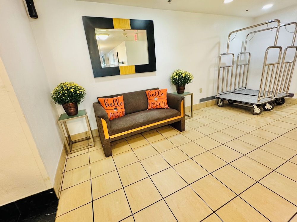 Motel 6 Milford, CT 3