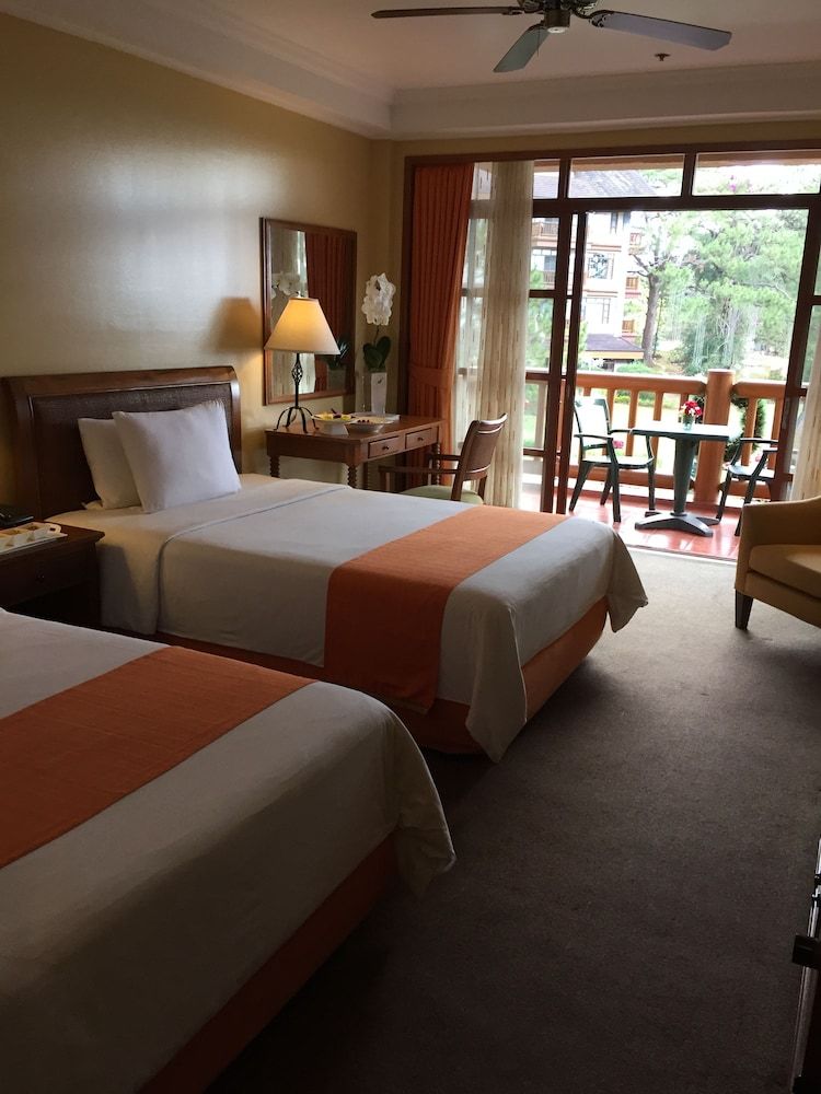 The Manor at Camp John Hay 3