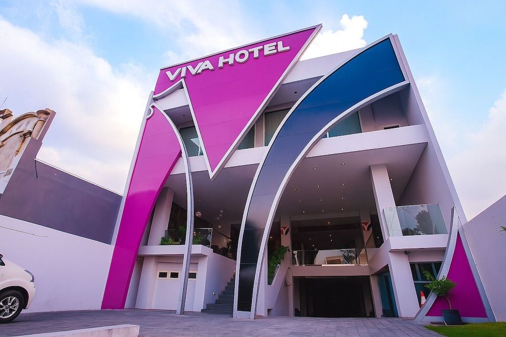 Viva Hotel Kediri, Azana Hotels Collection