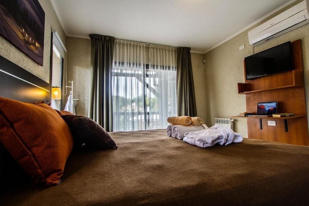 Blackstone Apart Boutique 2