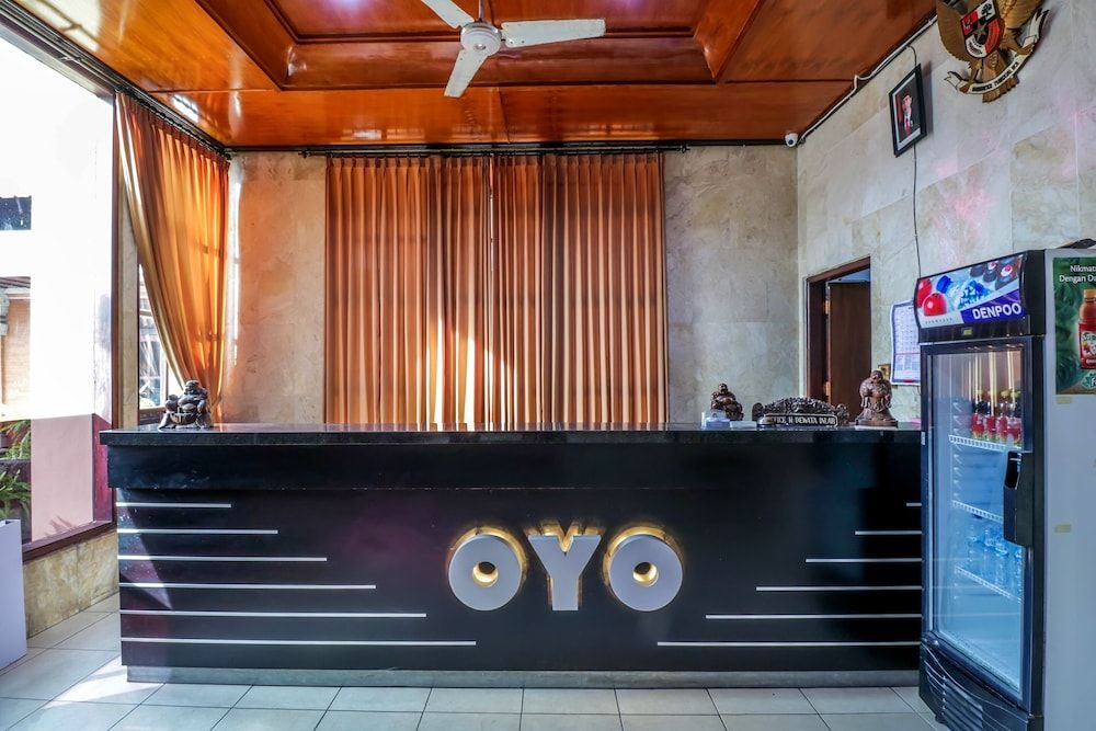 OYO 1952 Hotel Dewata IndahNearLumintang Park 2 estrelas em Denpasar