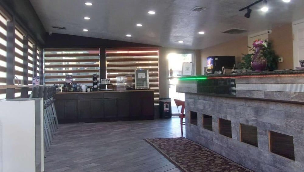 Mountain Star Inn 3