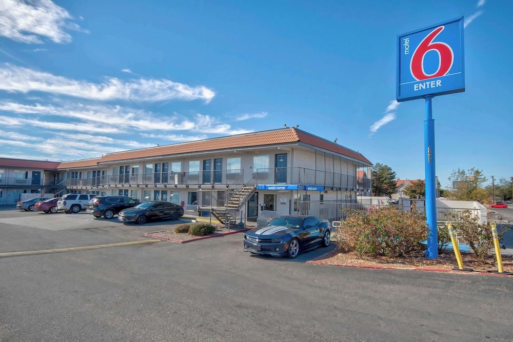 Motel 6 Albuquerque, NM - Carlisle 2 estrelas em Albuquerque