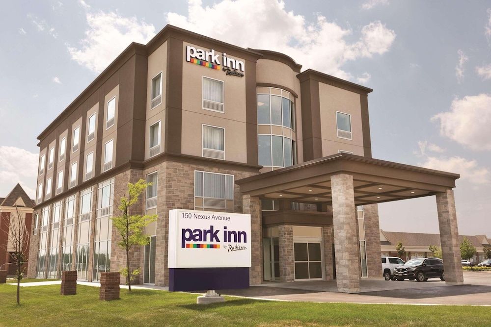 Park Inn by Radisson Brampton, On