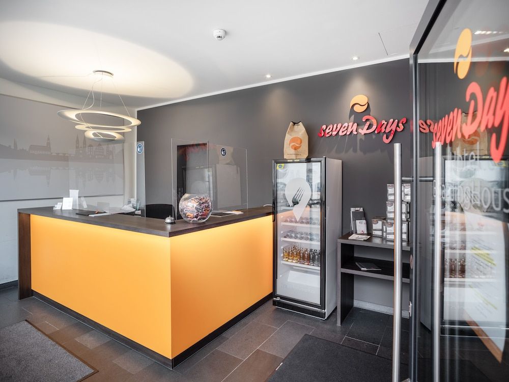 sevenDays Hotel BoardingHouse 2