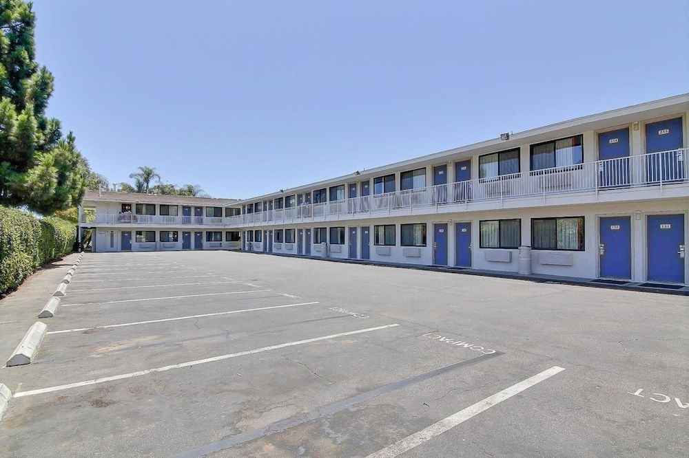 Motel 6 Goleta, CA - Santa Barbara 2 estrelas em Santa Barbara
