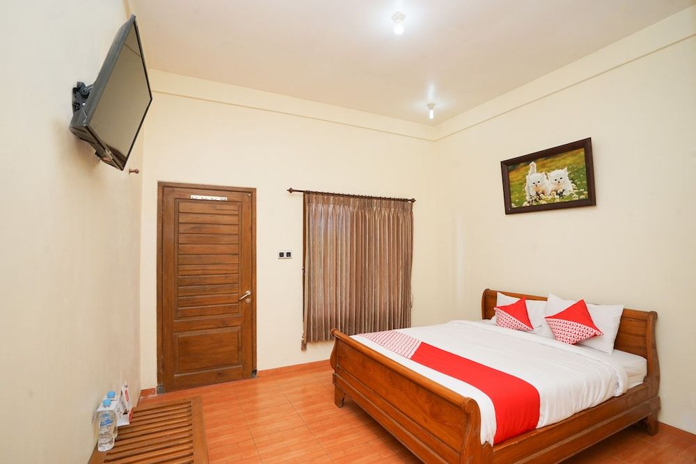 OYO 1483 Hotel Bumi Bermi Permai 2 estrelas em Probolinggo