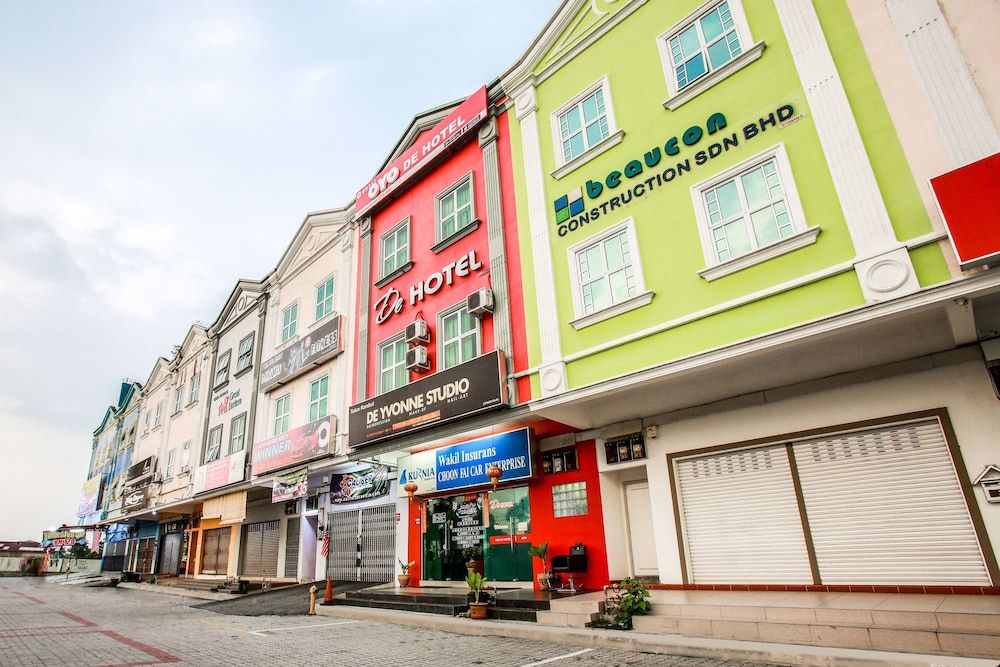 OYO 89332 DE Hotel 2 estrelas em Teluk Intan