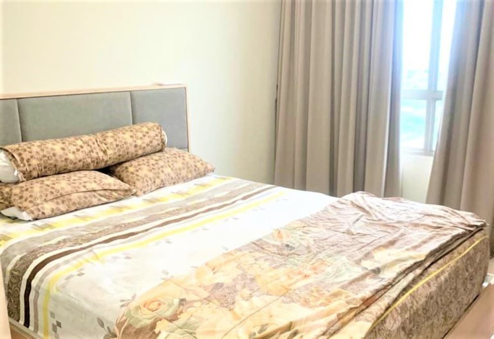 Springlake Apartment Summarecon by Veeroom 3