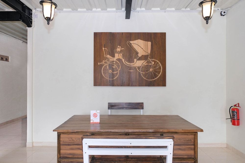 Super OYO Collection O 2383 Andongkoe 64 Salatiga 3