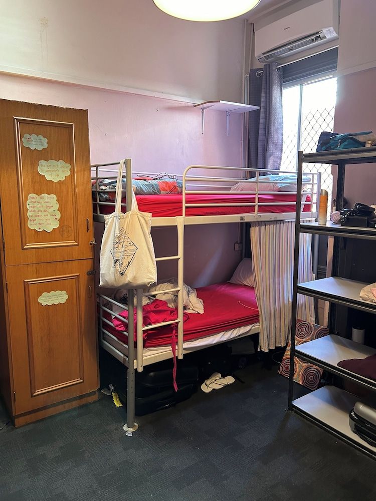 The Shiralee - Hostel 3