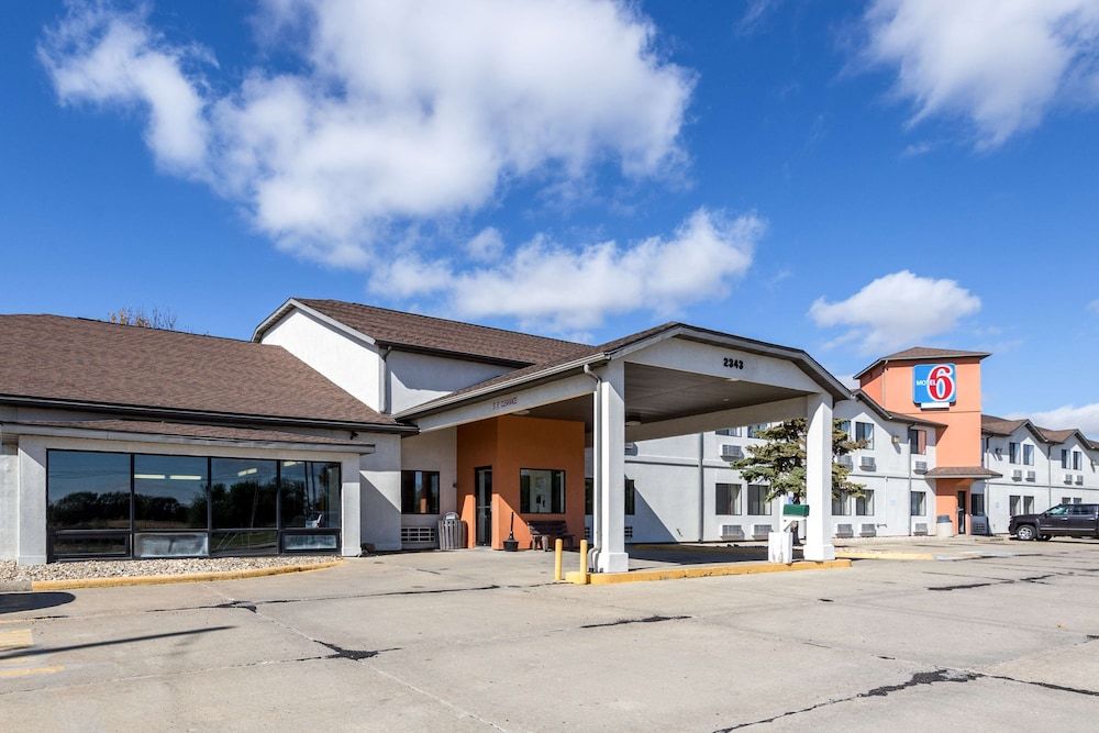 Motel 6 Waterloo, IA 2 stelle a Waterloo