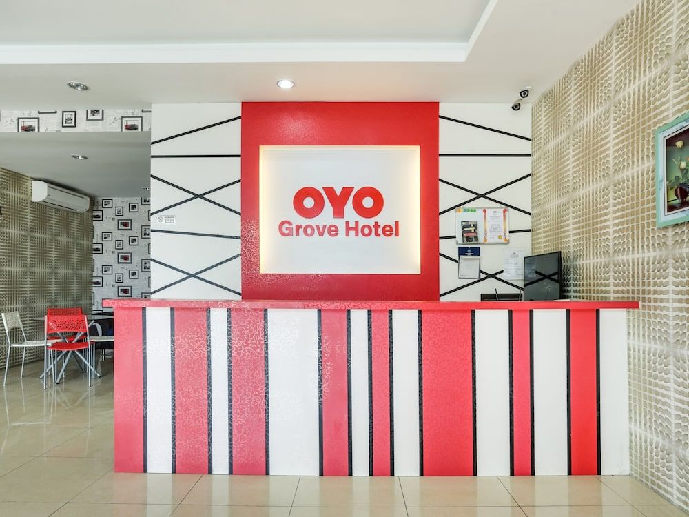 OYO 89583 Grove Hotel 3