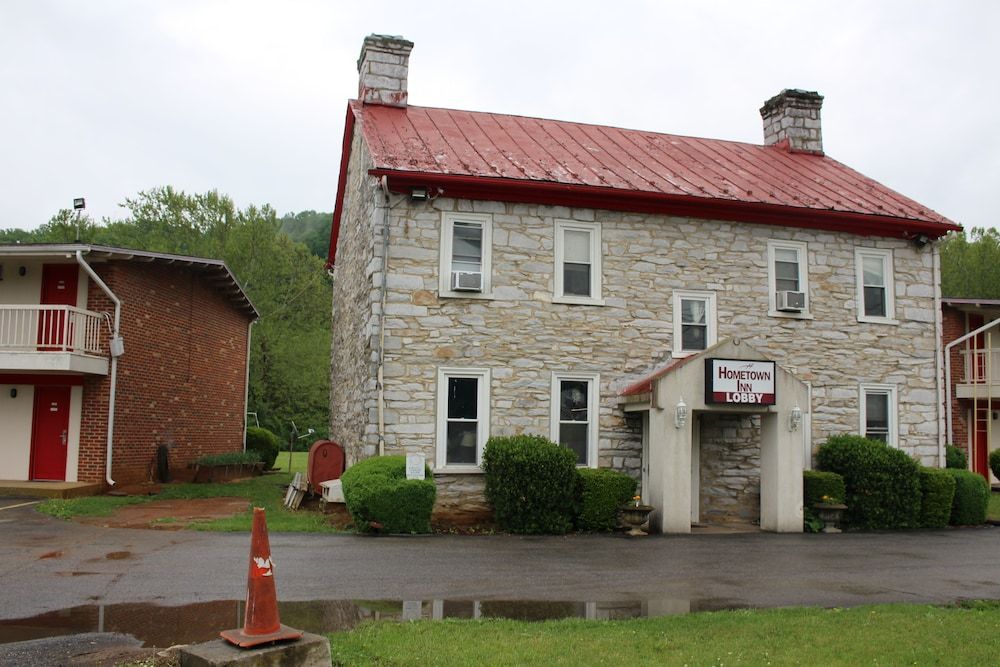 Hometown  Inn 1