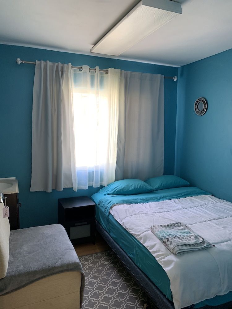 LAX guest house 3