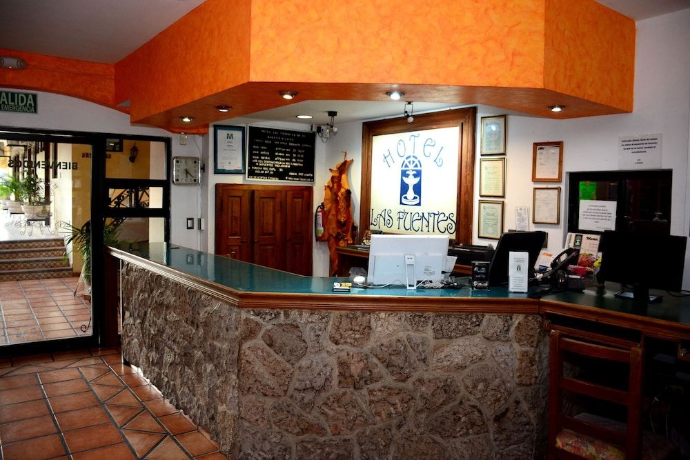 Hotel Las Fuentes 2