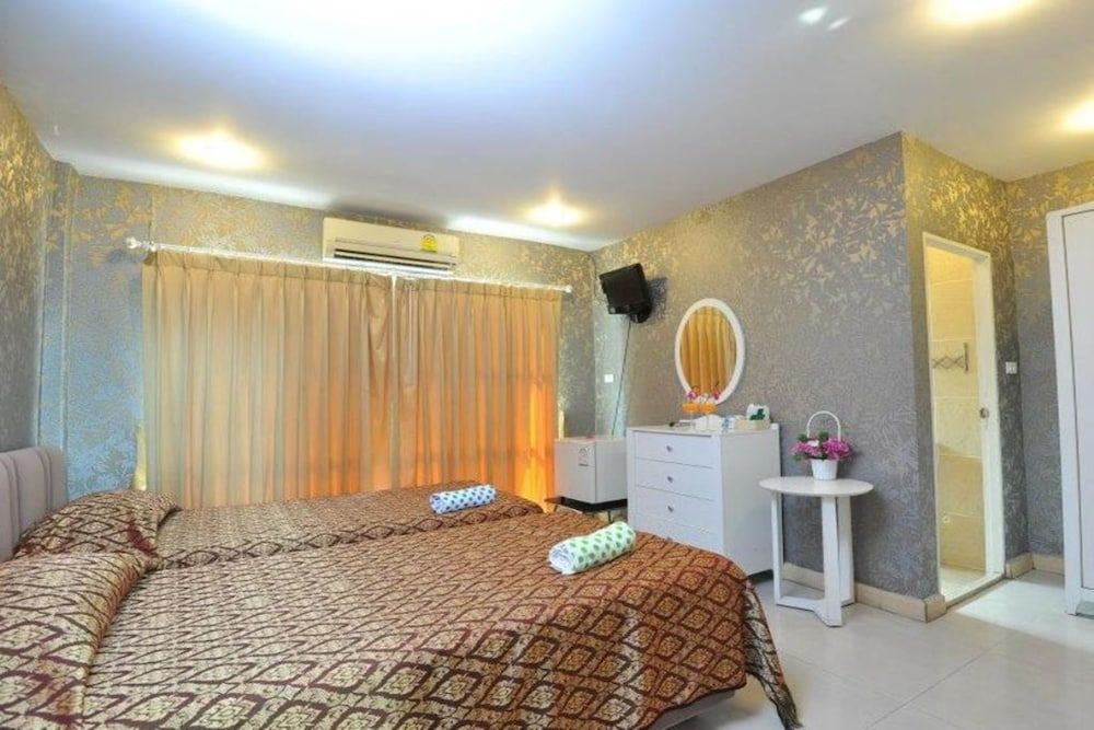 Nsiri Resort & Hotel 3