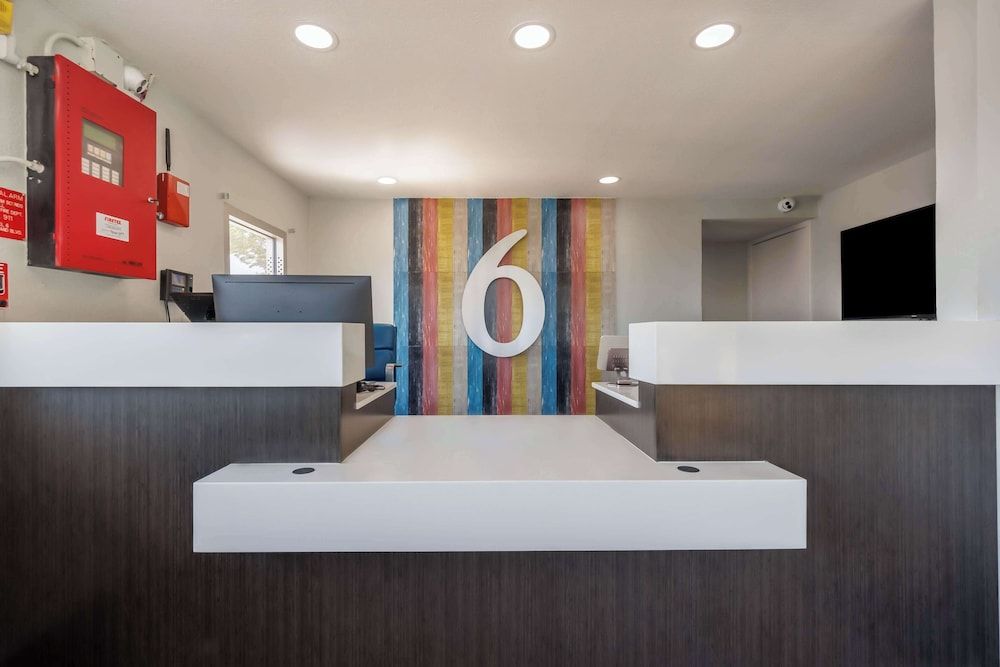 Motel 6 Fort Worth, TX - East 3