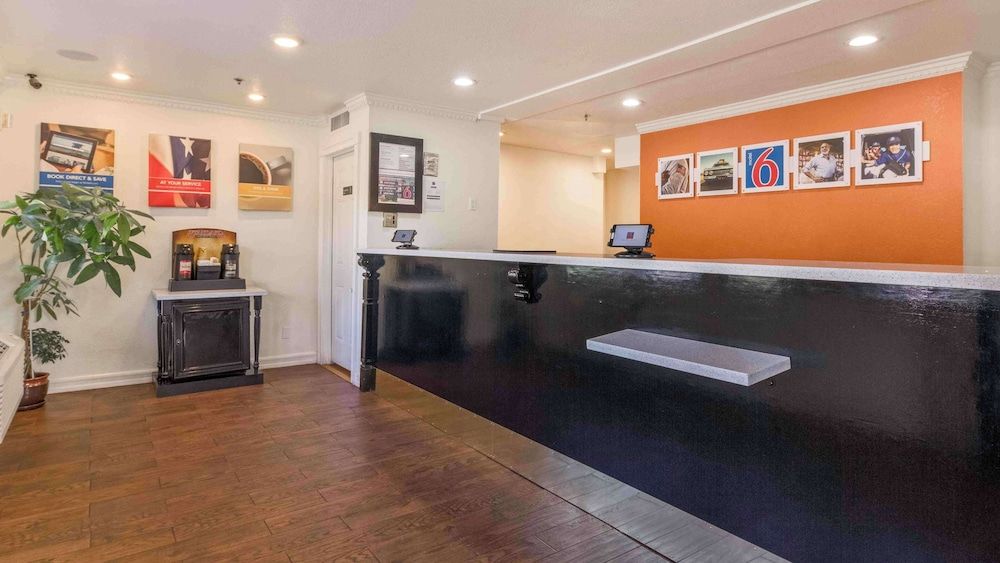 Motel 6 Fremont, CA - South 2