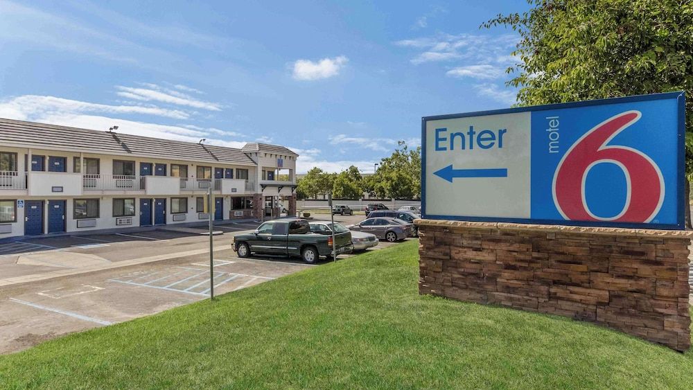 Motel 6 Fremont, CA - South 2 étoiles à Fremont