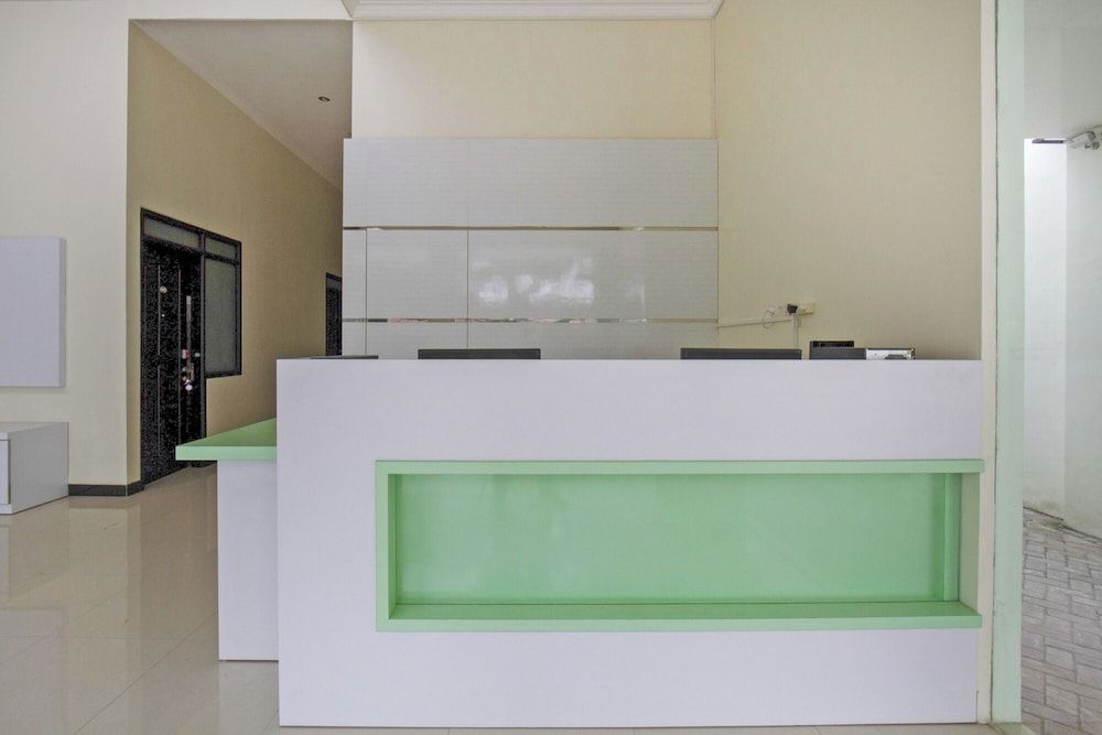 Hotel O Irma's Residence 2