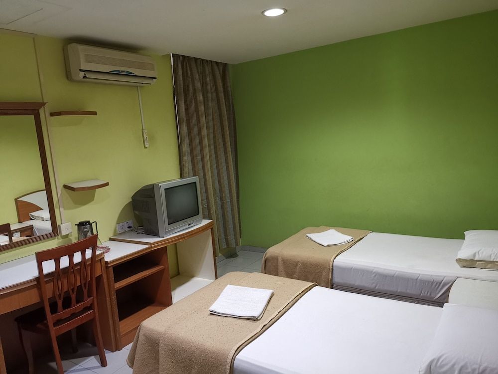 Hotel Inderapura 3