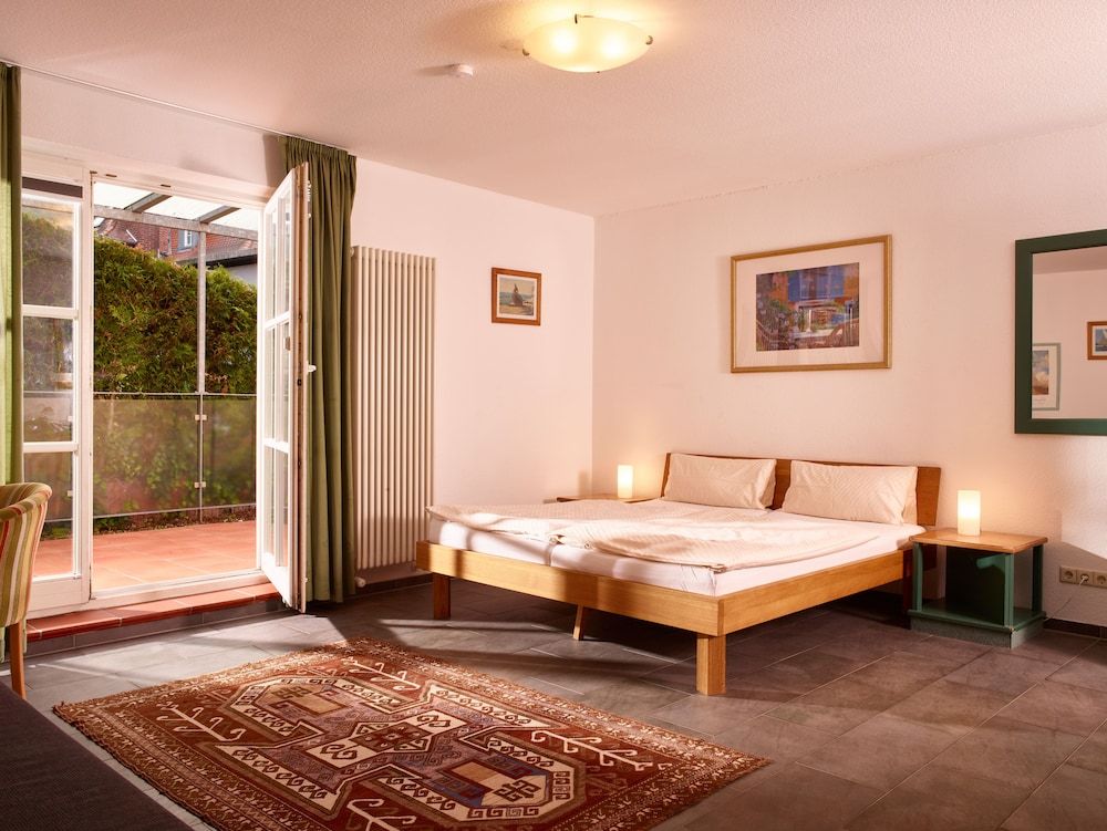 Hotel & Restaurant Burgschänke 2