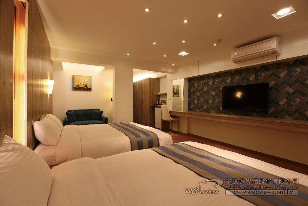 Yapo Bed & Breakfast 2