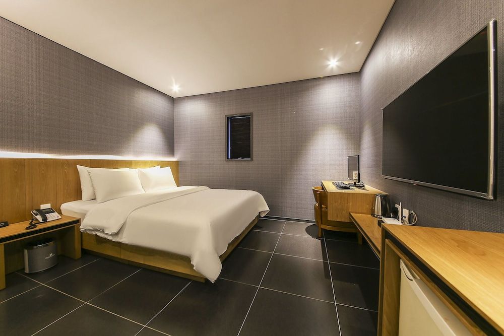 Bupyeong Zenith Hotel 1