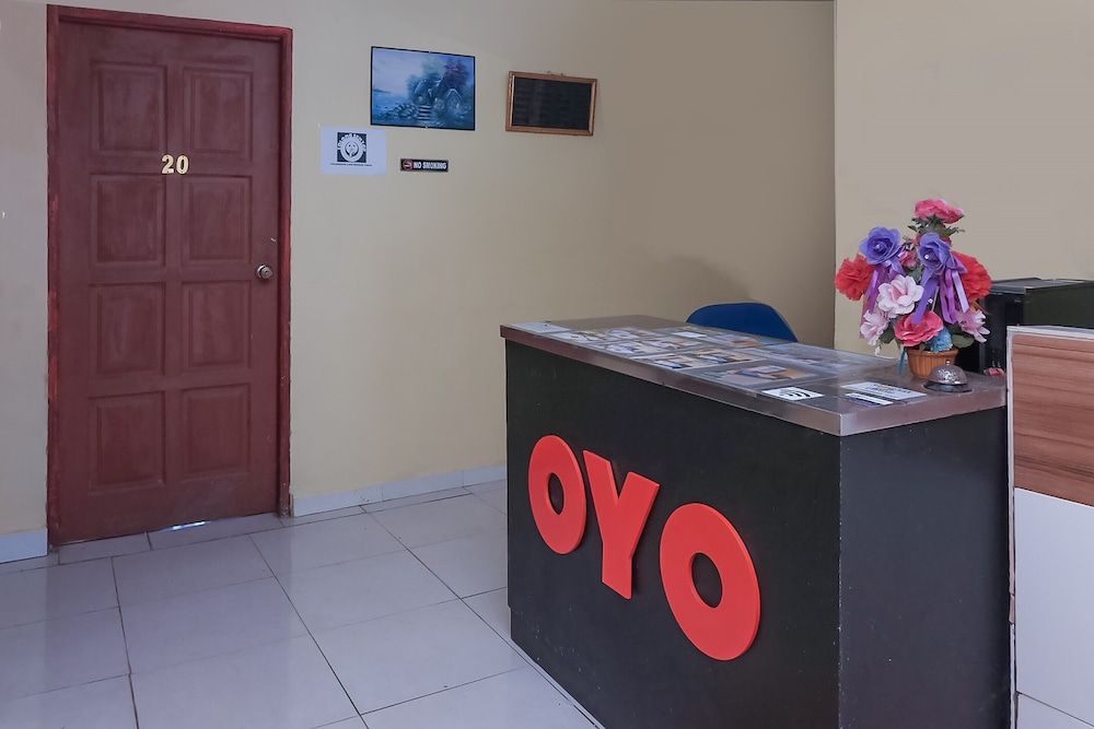 OYO 89819 Raz Hotel Kelulut 3