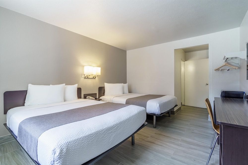 Motel 6 Fremont, CA - North 2 étoiles à Fremont