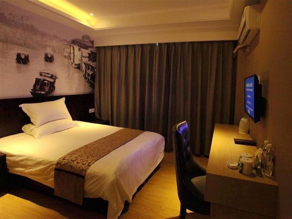 GreenTree Inn Huzhou Wuxing District South Street Chaoyin Bridge Business Hotel 3