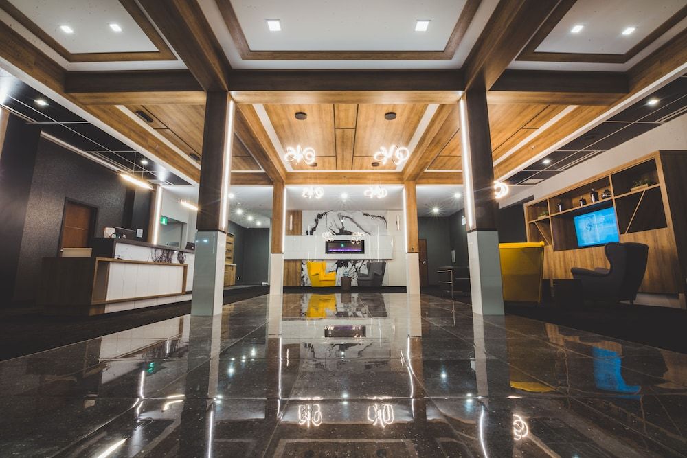 Quality Hotel & Conference Centre 3