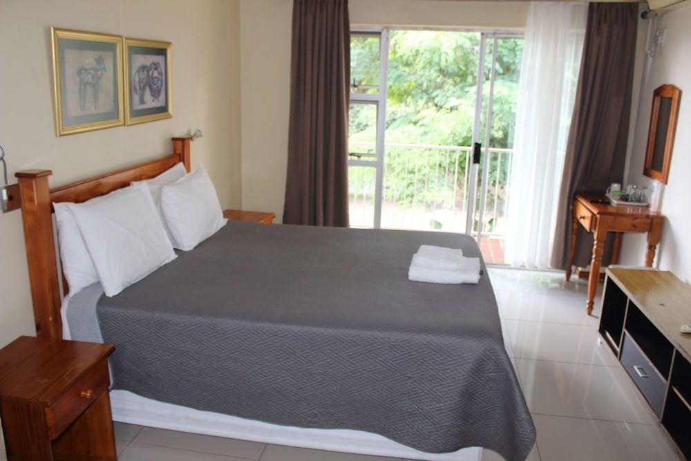 Purple Olive Guest House 3