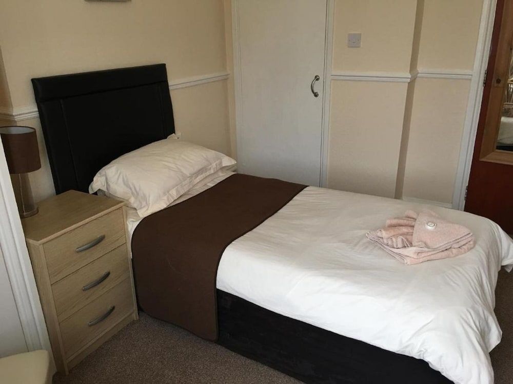 Royal Grosvenor Hotel 3