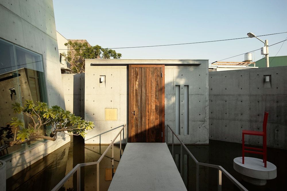 Mao House 2