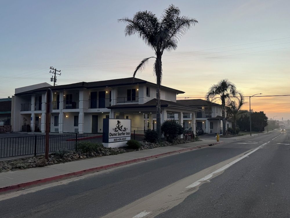 Dune Surfer Inn 2 étoiles à San Luis Obispo