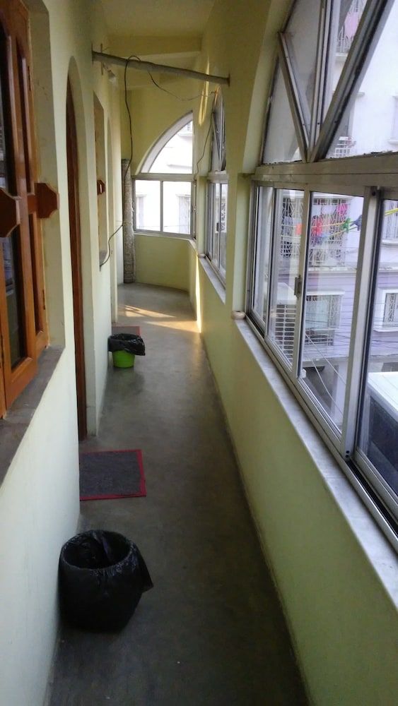 Royal Guest House 2