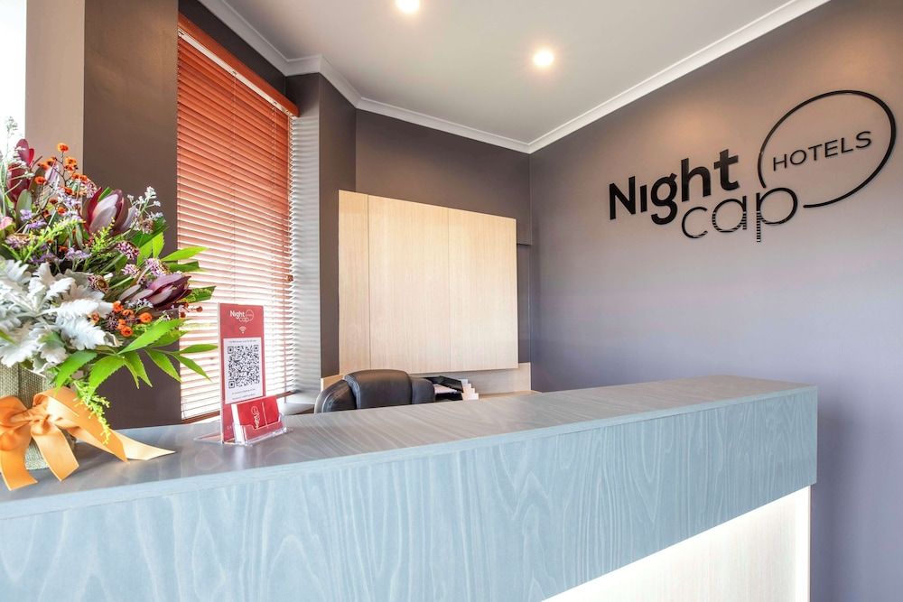 Nightcap at Horse and Jockey Hotel Warwick 2