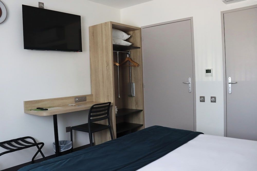 Hôtel Lémand Lyon Est - Villefontaine 2 étoiles à Villefontaine