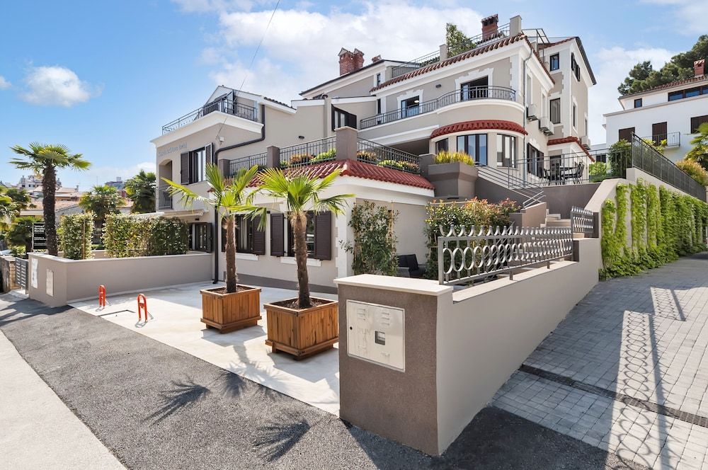 Sunset Residence Rovinj -1 estrellas en Rovinj