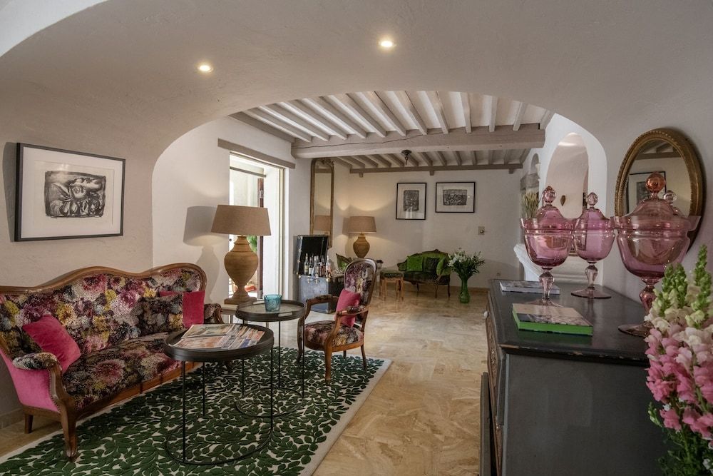 Hotel Les Messugues 2