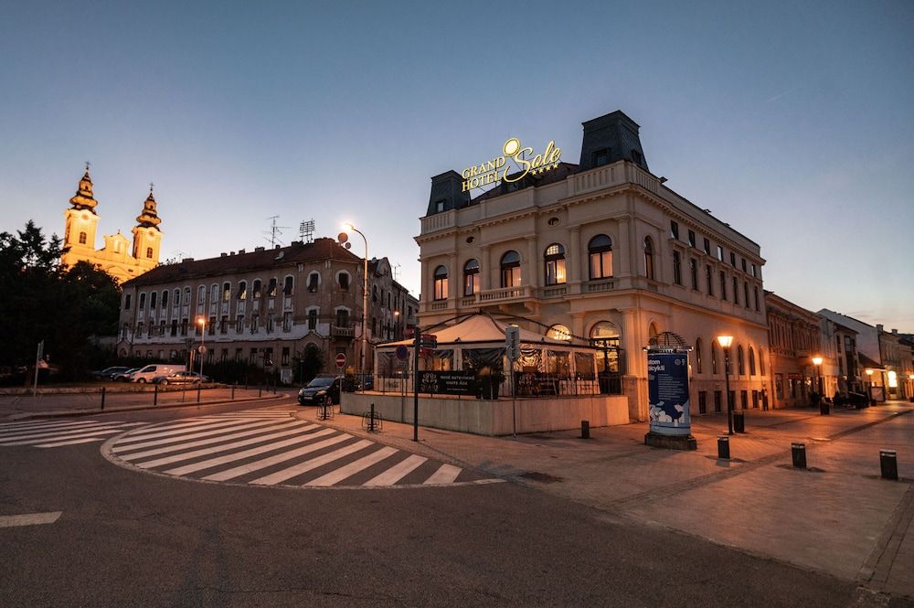 Grand Hotel Sole 4 estrellas en Nitra