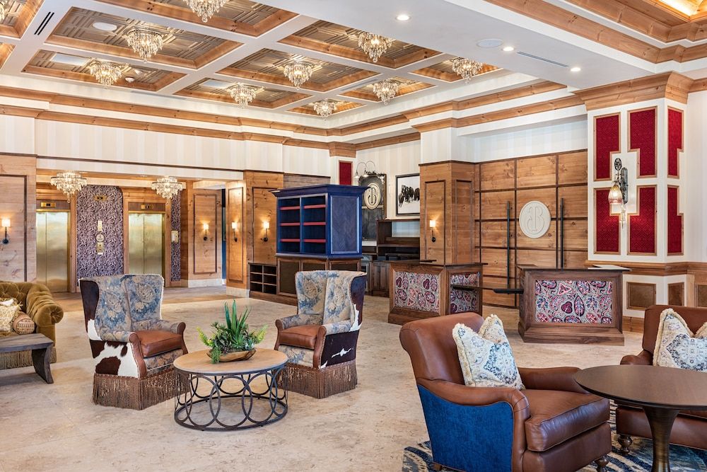 Brownwood Hotel & Spa 3