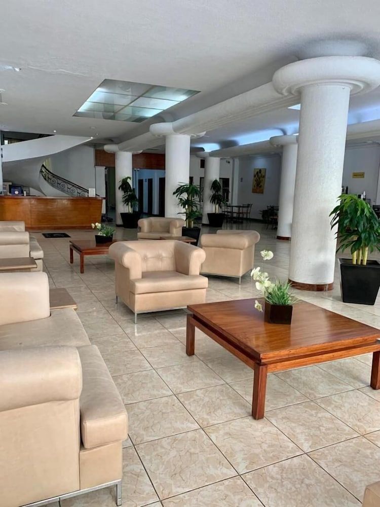 Hotel Capri de León México 3