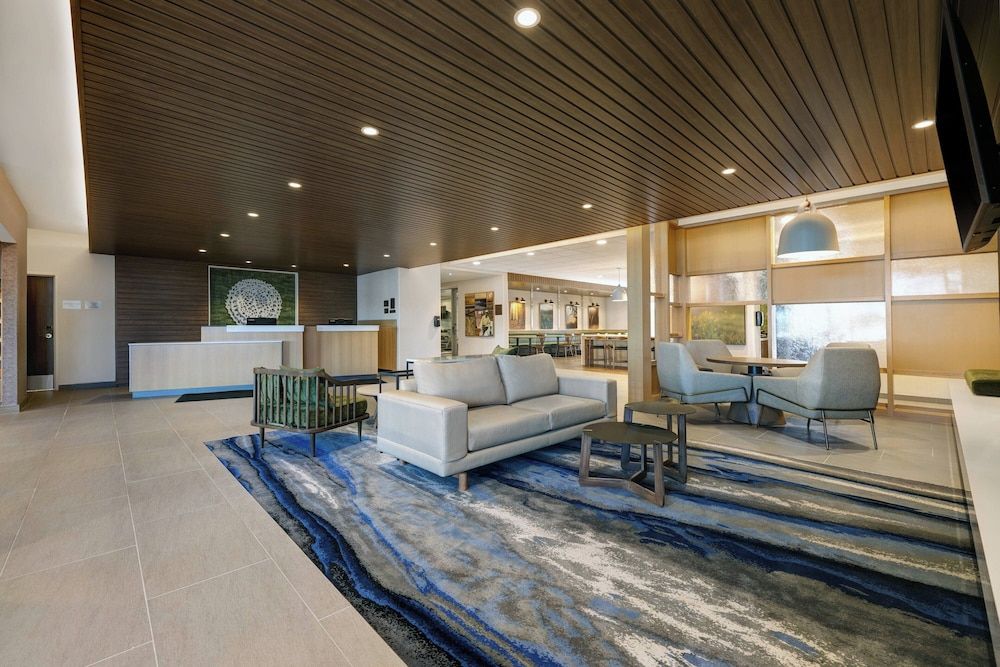 Fairfield Inn & Suites by Marriott Milwaukee Brookfield 2