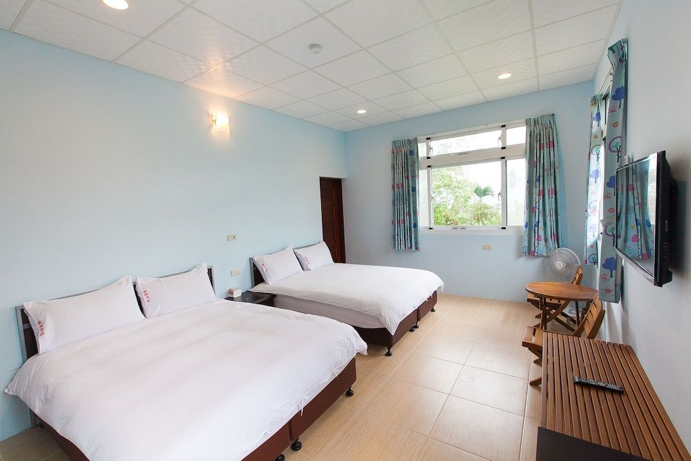 GOOSE NEST Garden B&B 2