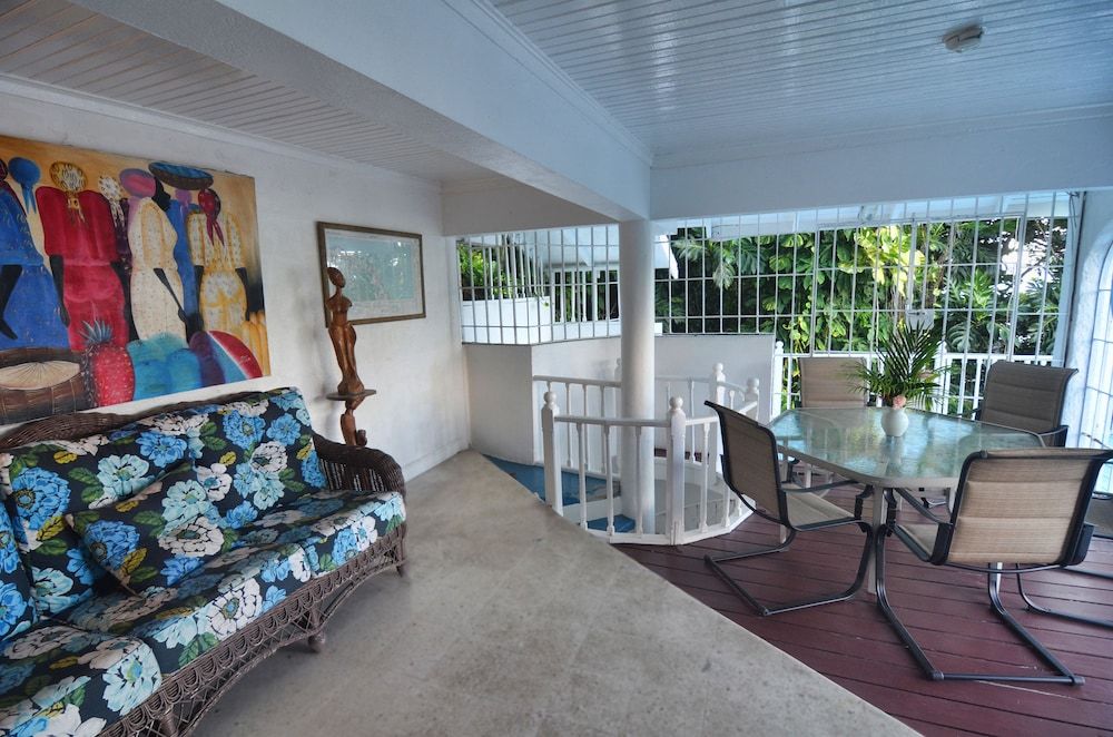 Moon San Villa at the Blue Lagoon 2